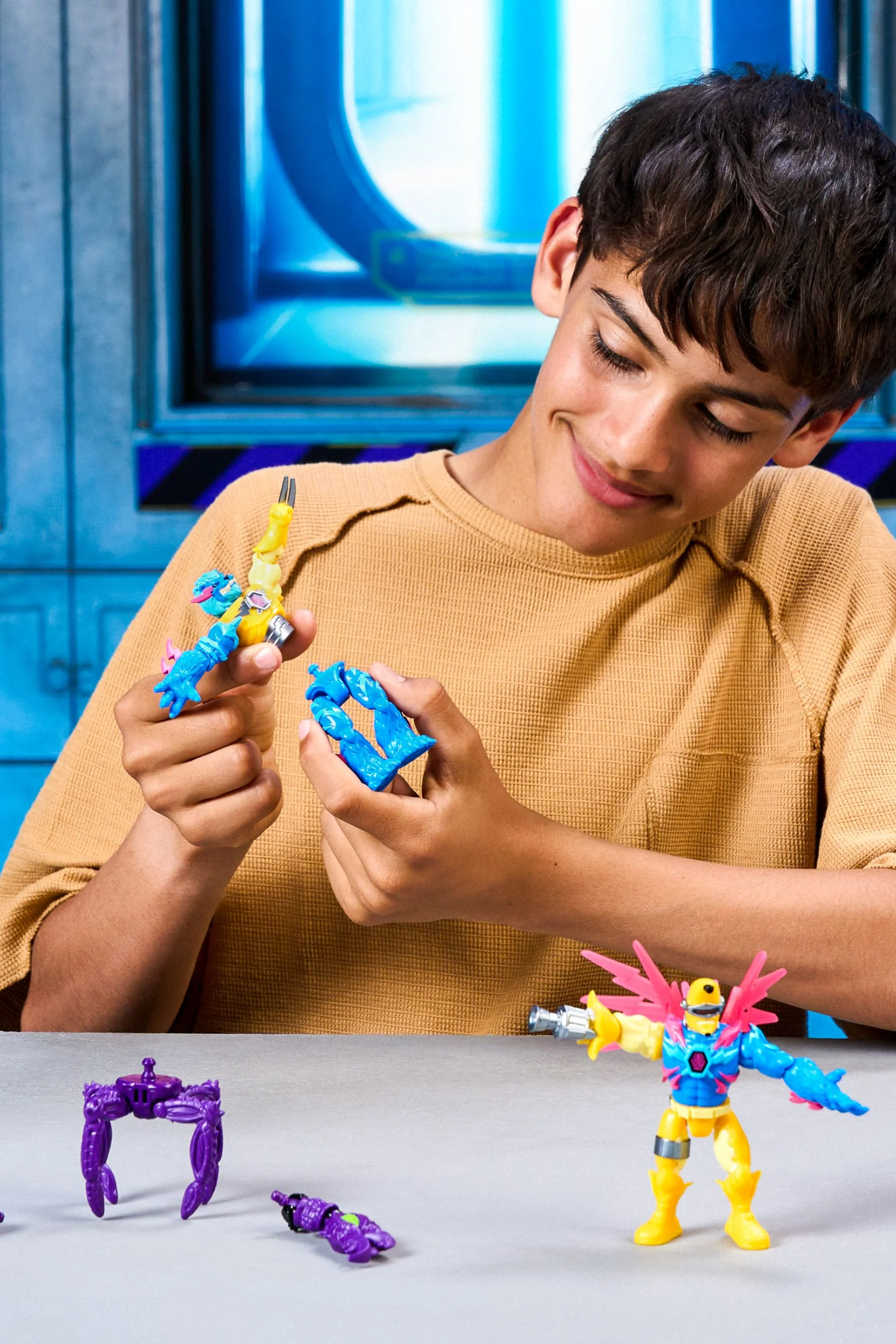 MrBeast Lab Hybrids Action Figure 2-pack – Hyper Fusion Series - Image 15